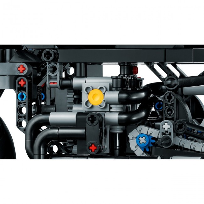 LEGO TECHNIC BATMAN BATCYCLE