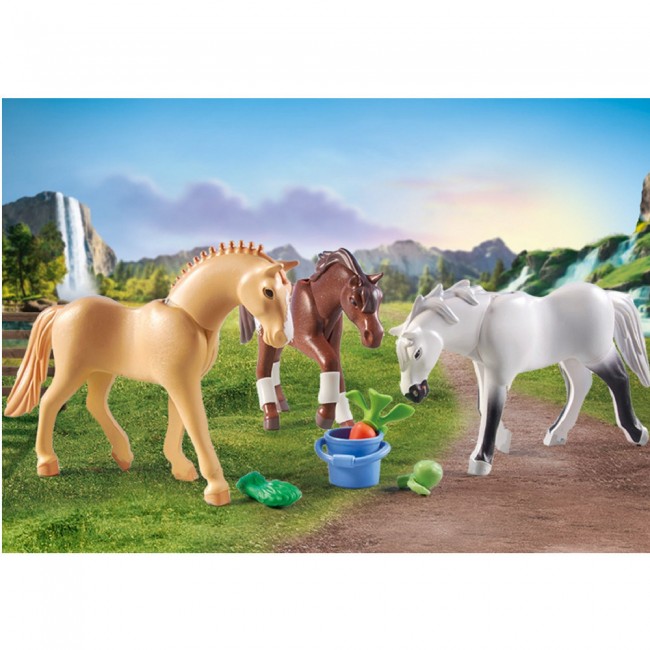 PLAYMOBIL HORSES OF WATERFALL ΤΡΙΑ ΑΛΟΓΑ ΜΕ ΑΞΕΣΟΥΑΡ