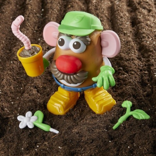 MR POTATO HEAD GOES GREEN (F1053)