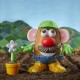 MR POTATO HEAD GOES GREEN (F1053)