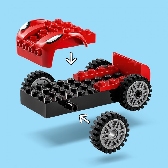 LEGO MARVEL SPIDER MANS CAR AND DOC OCK