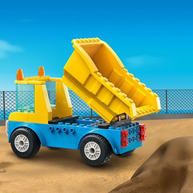 LEGO CITY CONSTRUCTION TRUCKS AND WRECKING BALL CRANE